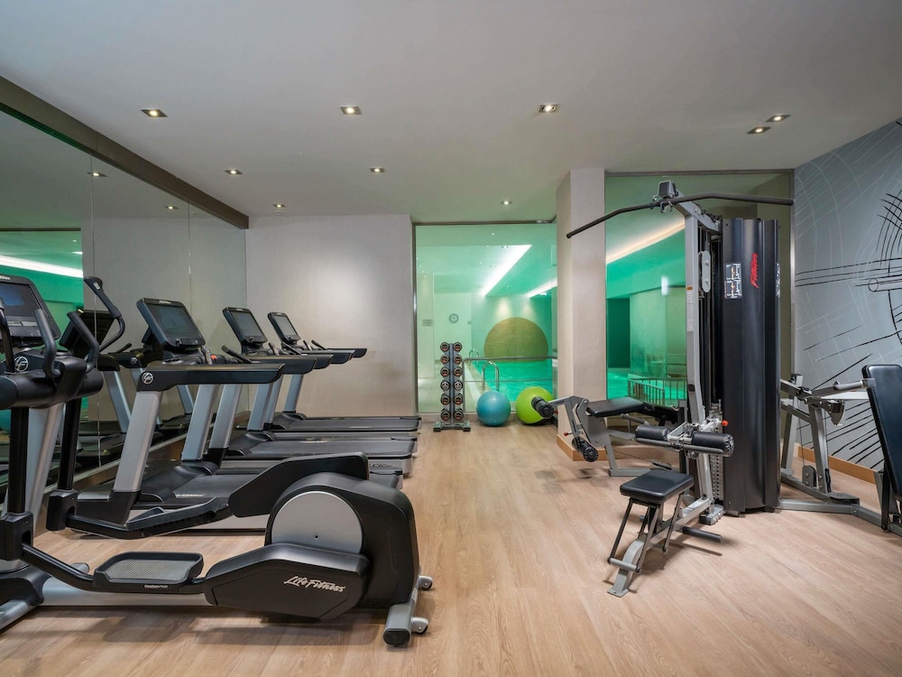 Novotel Istanbul Bosphorus Hotel 40/71