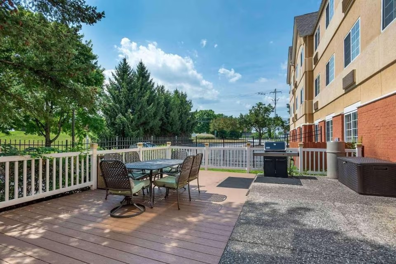 Motel6 Suites Philadelphia Malvern Swedesford Rd, PA 19/20