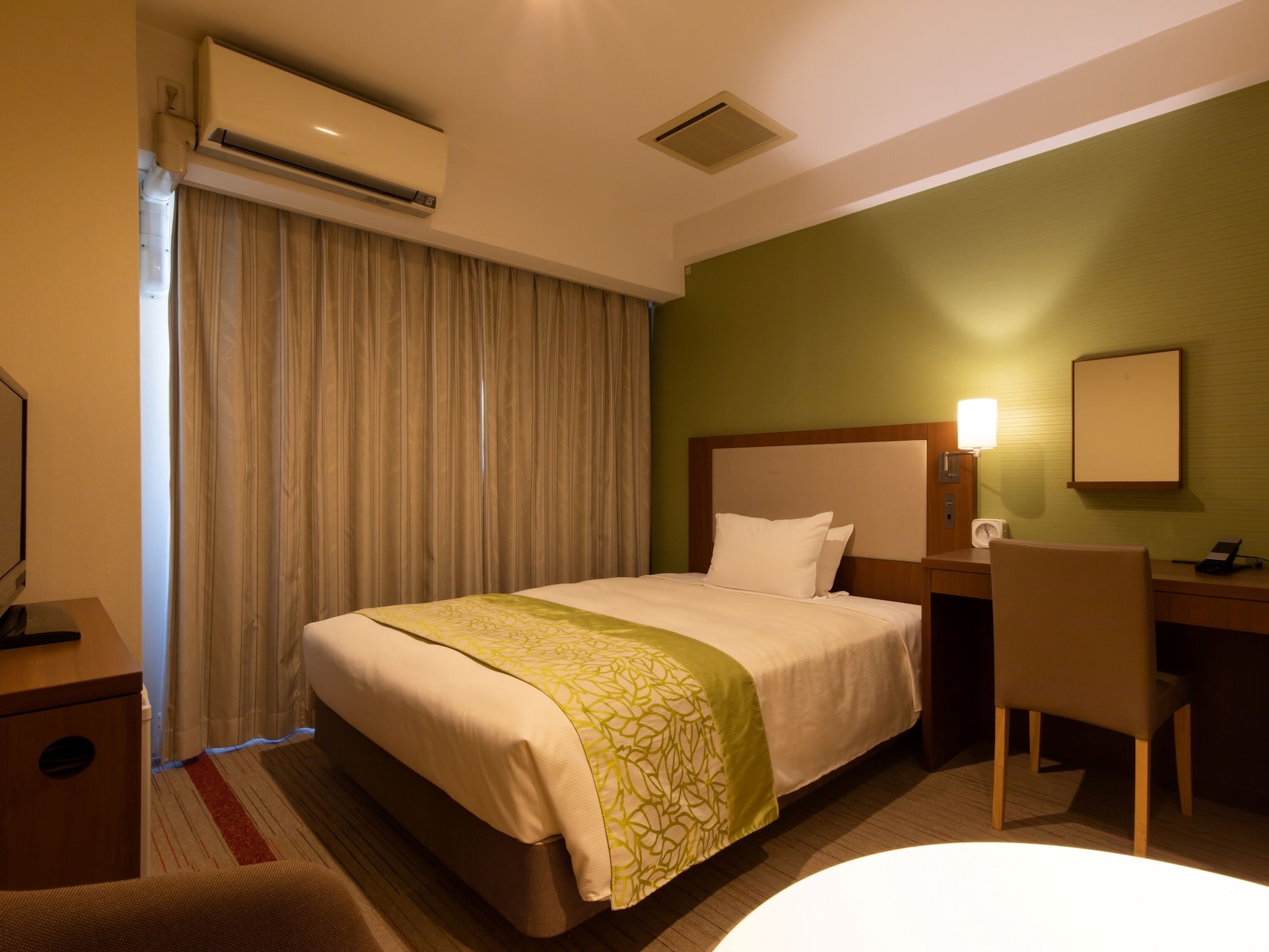 Residential, Double Bed