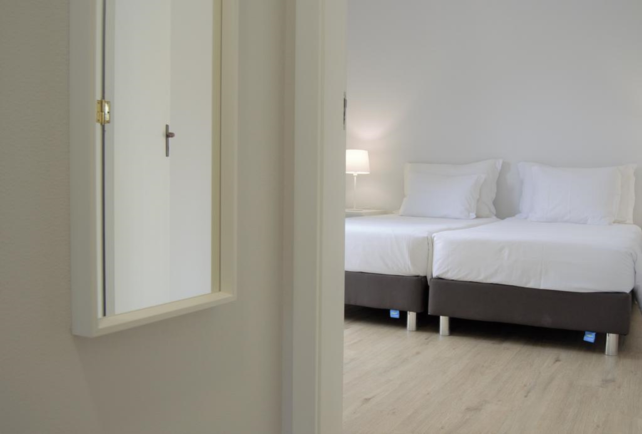 Apartamentos Vitoria By Petit Hotels 5/25