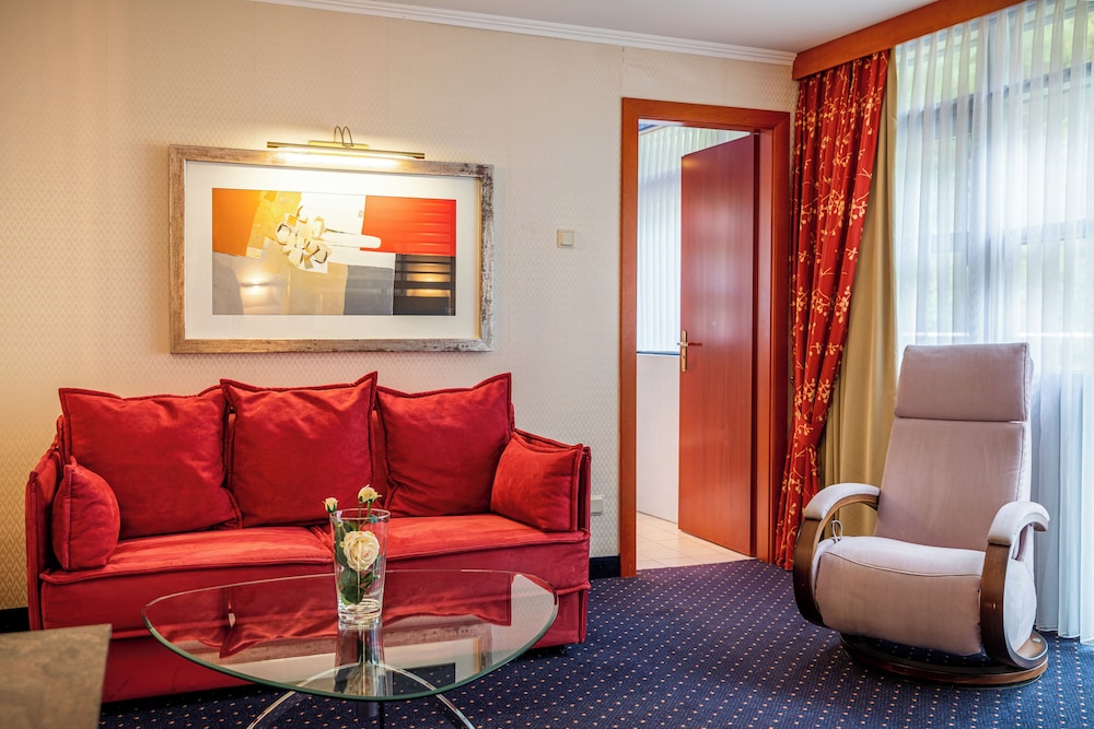 Koener Hotel and Spa 28/50