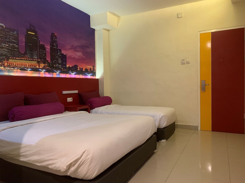 Liberta Hub Singosari Malang 18/65