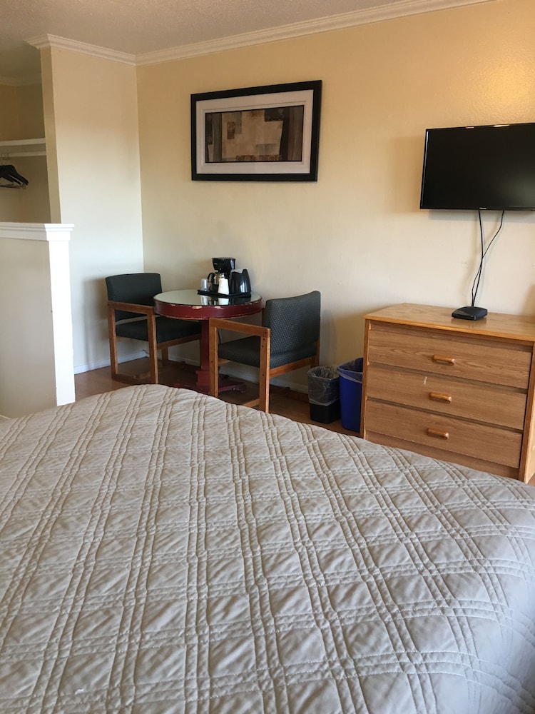 Budget Inn Lompoc 29/60
