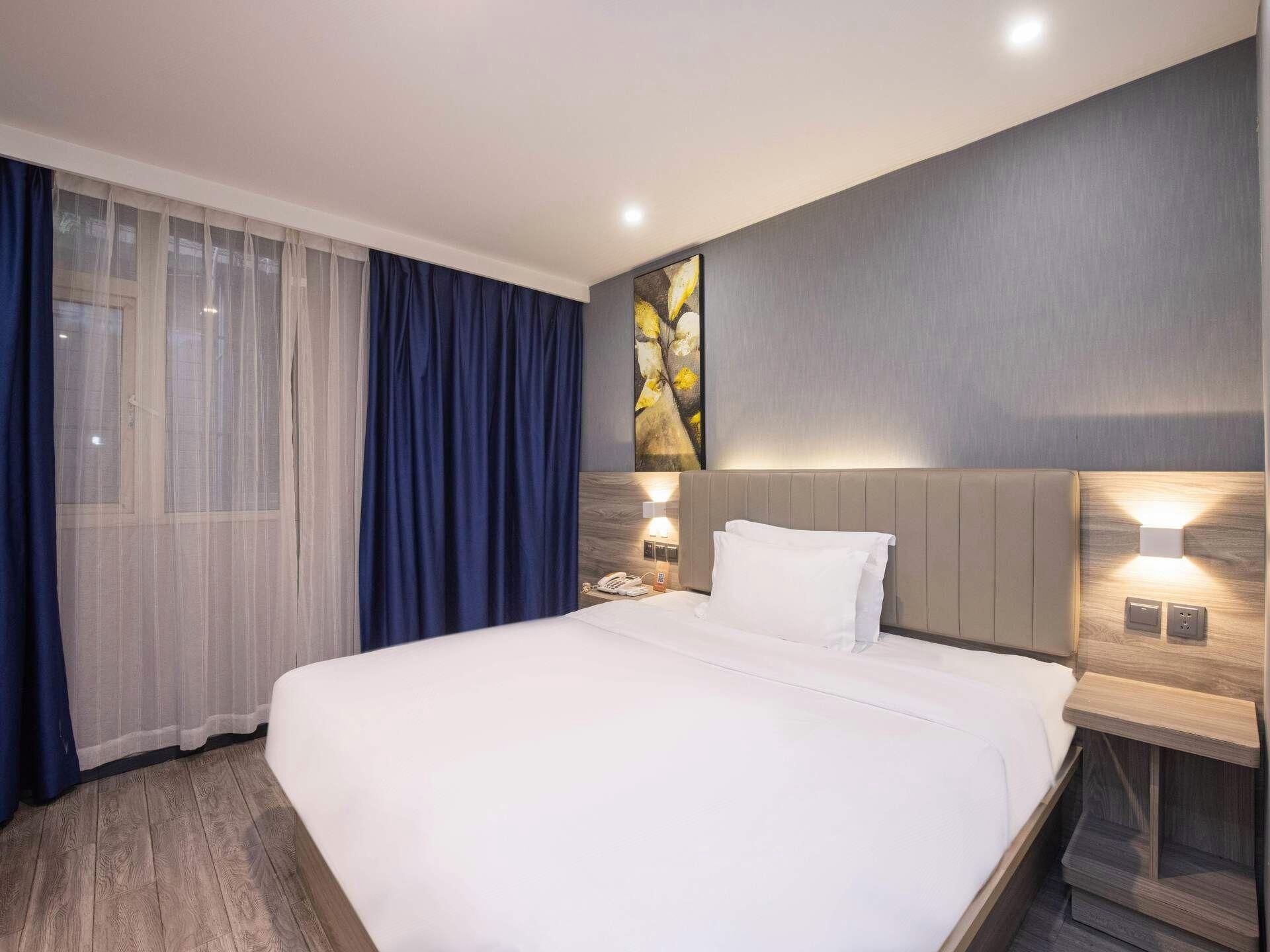 7 Days Inn (Chongqing Yuanjiagang Olympic Sports Center) 9/20