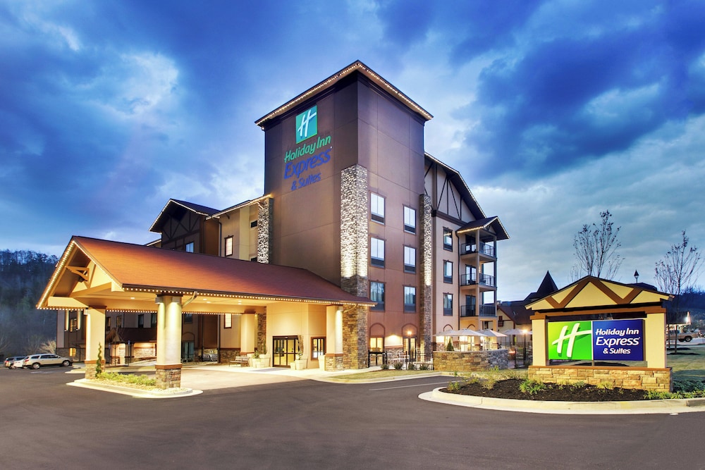 Holiday Inn Express Helen 1/34