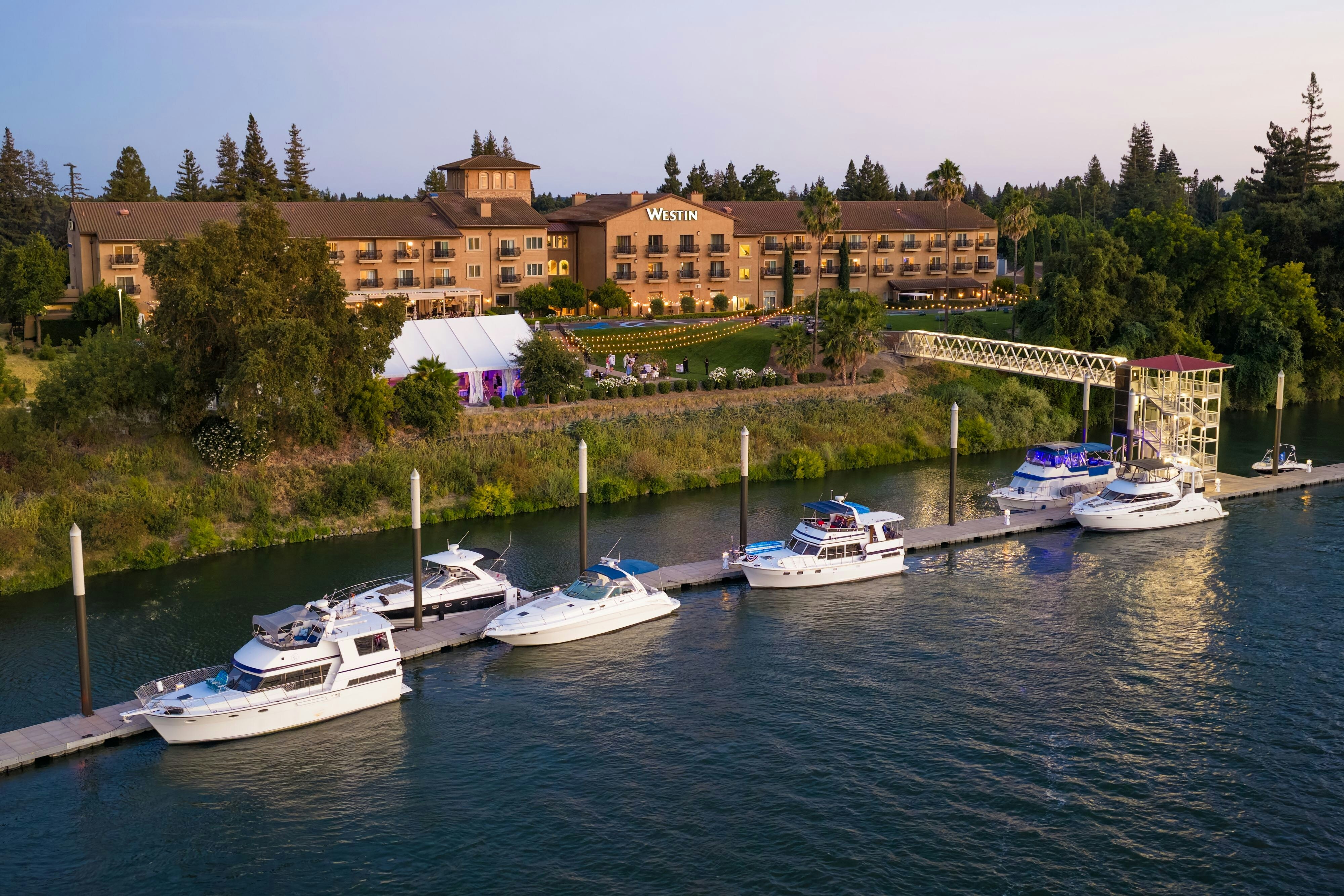 The Westin Sacramento Riverfront Hotel & Spa 12/15