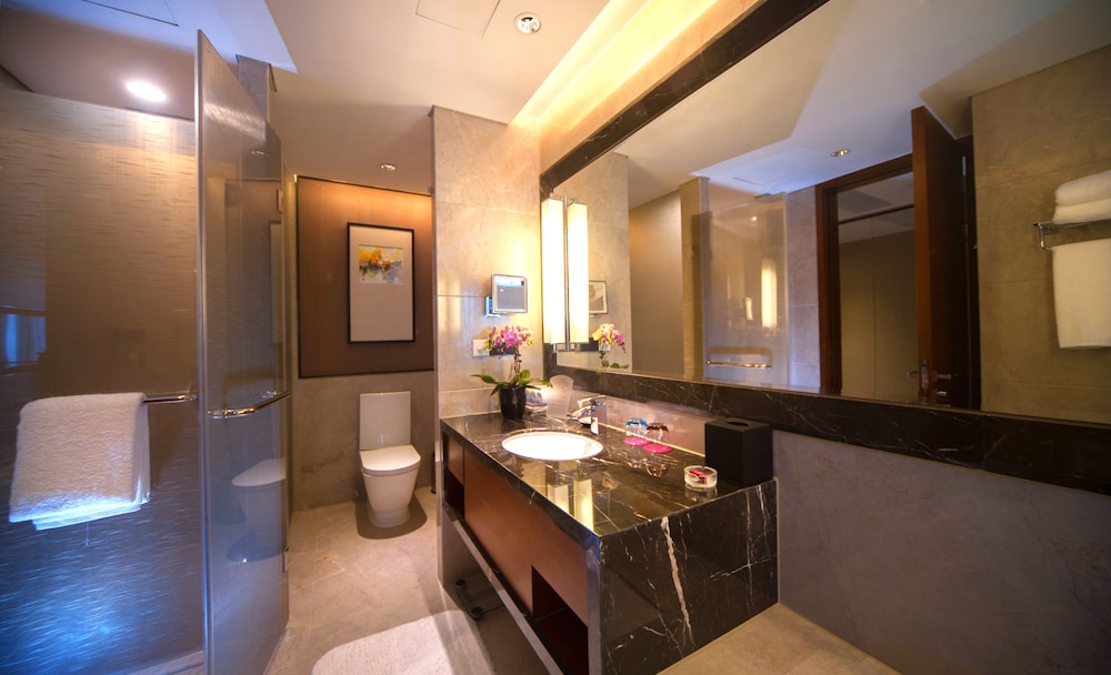 CROWNE PLAZA WUXI TAIHU 62/76