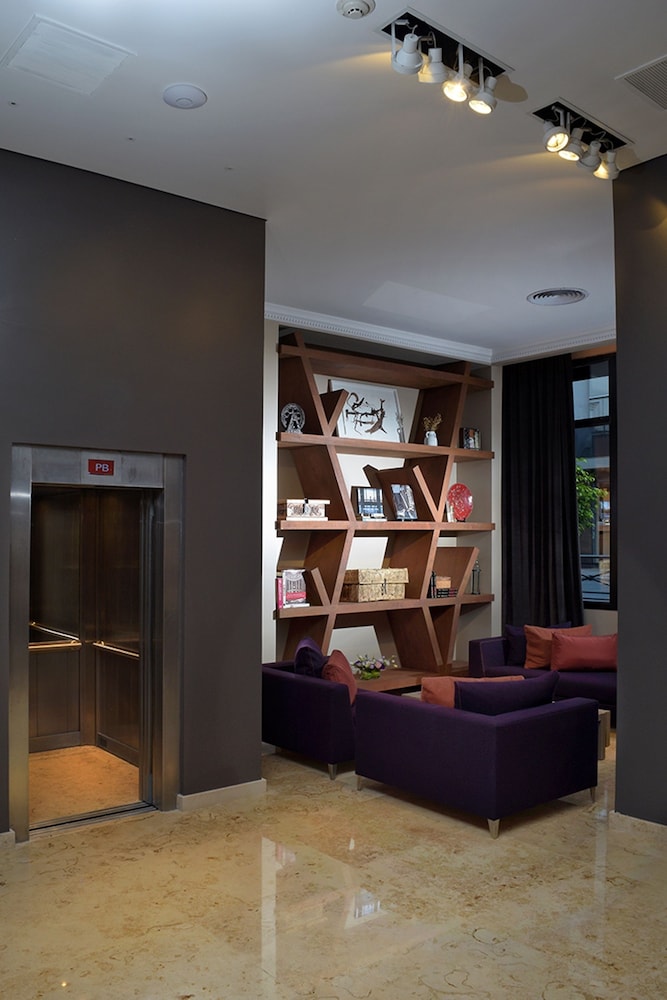 CARLES HOTEL BUENOS AIRES 4/64