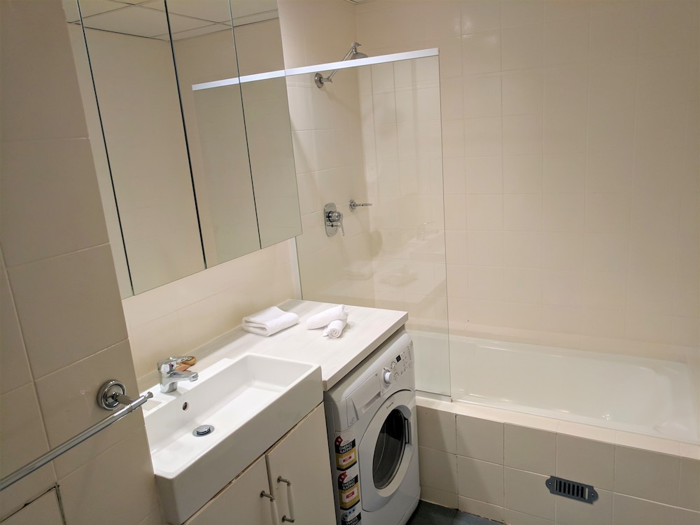 Nesuto Woolloomooloo Apartment Hotel 72/72