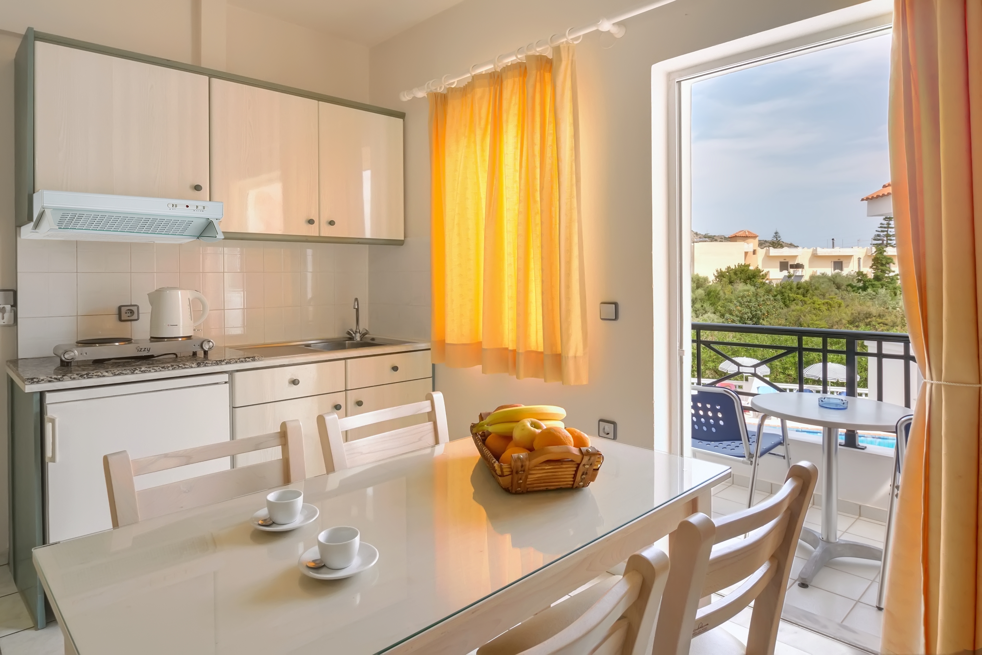 Athena Apartments 13/22