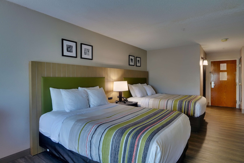 Country Inn Suites By Radisson Savannah Gateway Ga 11/35