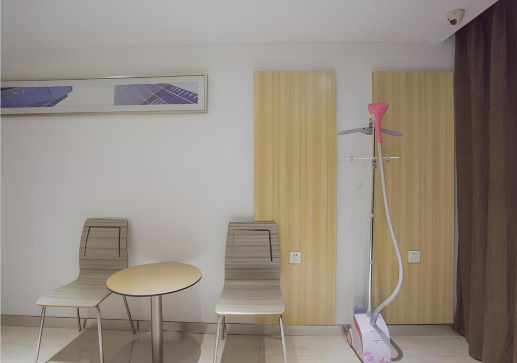 City Comfort Inn Bama Shouxiang Avenue 38/54