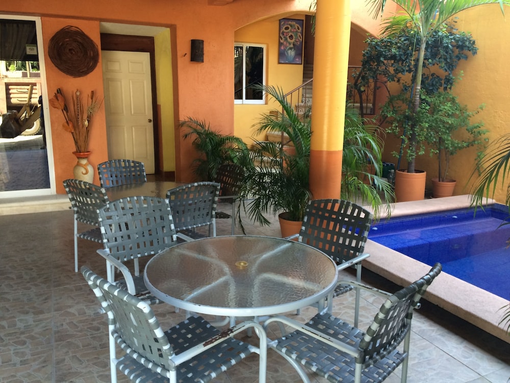 Hotel Las Salinas 13/30