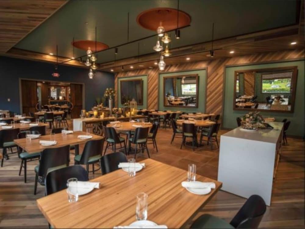 restaurant-cafeteria