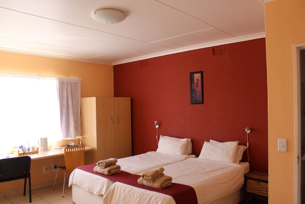 Hotel Uhland 14/75