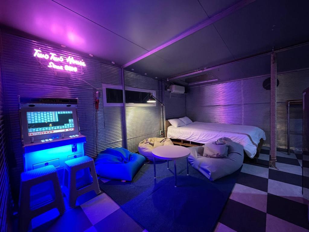 Roof Top, Suite