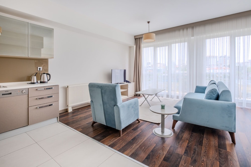 PRIME SUITES ATATURK AIRPORT HOTEL 25/54
