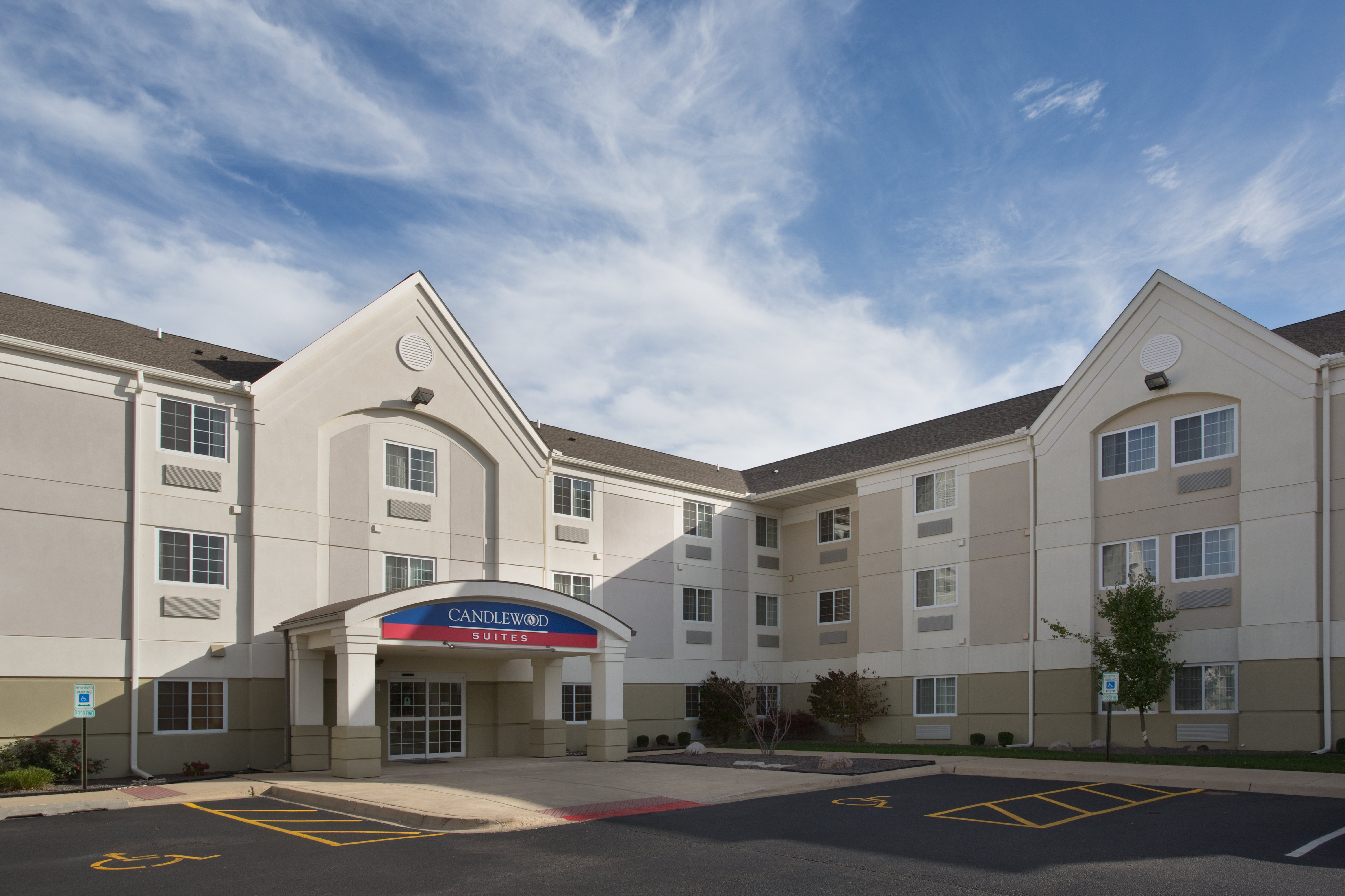 Candlewood Suites Peoria At Grand Prairie 45/50