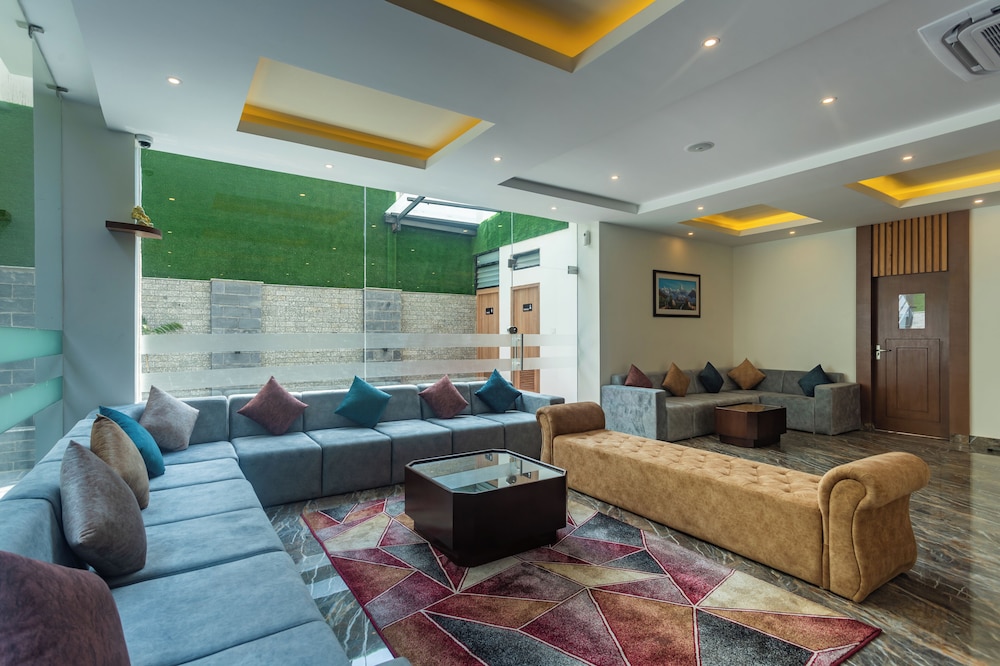 Hotel Crystal Pashupati 49/67
