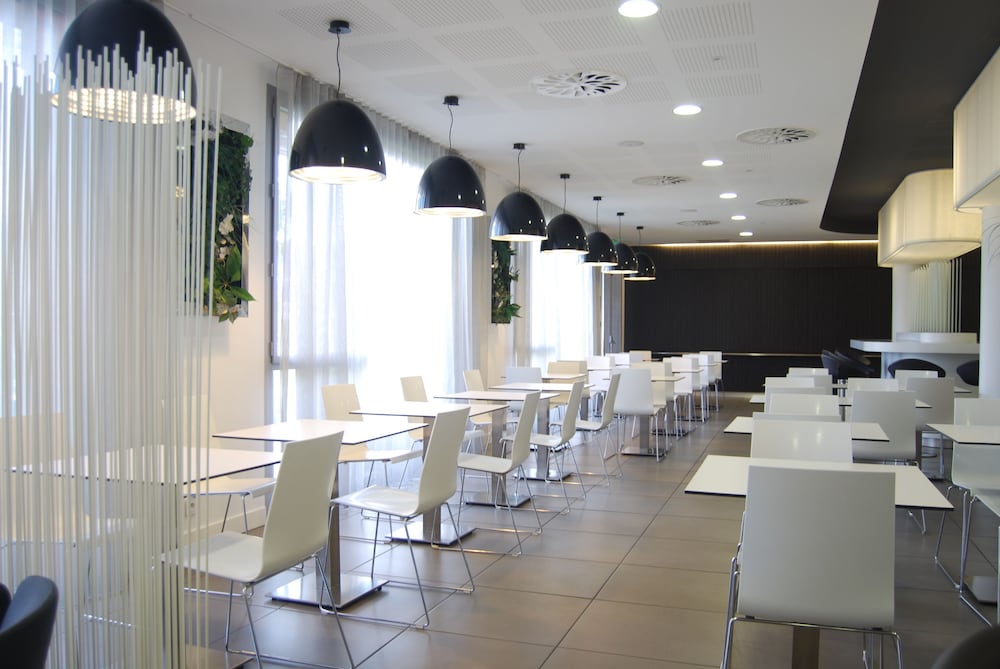Bho Hotel 34/53