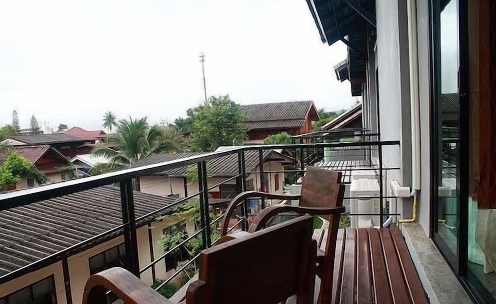 Payi Resort 7/50