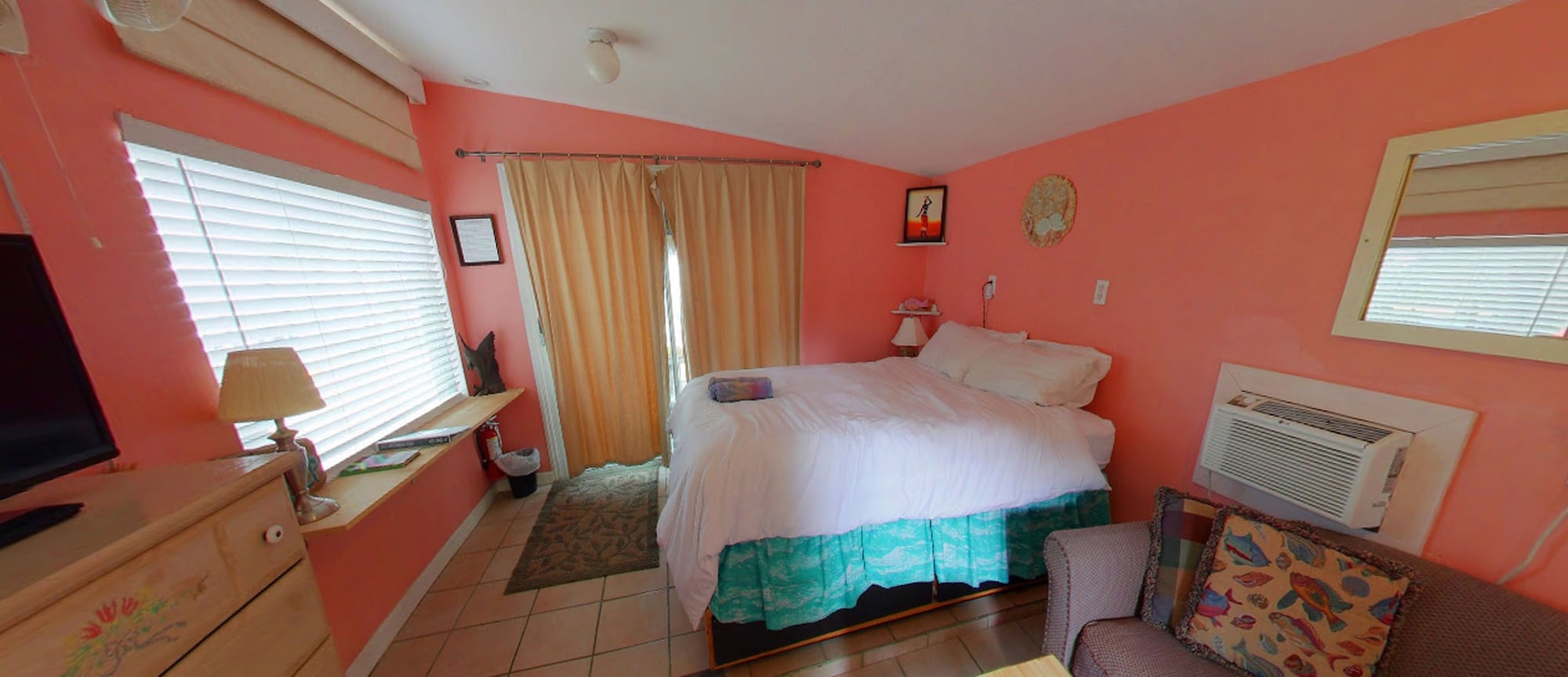 Honeymoon, Cottage, Queen Bed, Beach Front, Ocean View