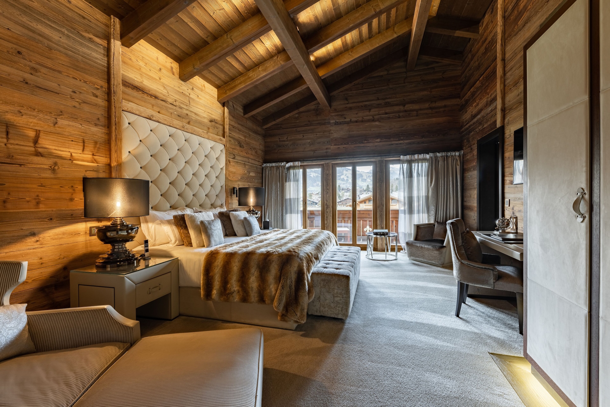 2 Bedrooms, Presidential, Suite, 2 King Beds, Kitchen