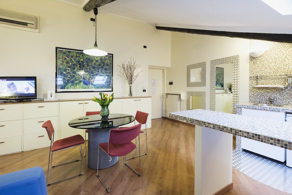 Residence Sacchi 52/80