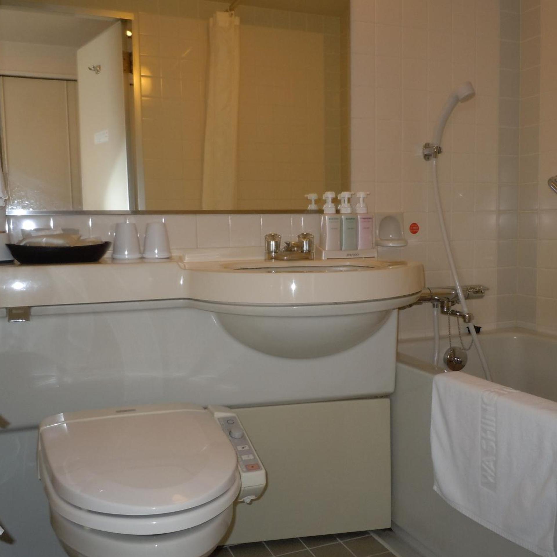 غرفة بسرير نصف مزدوج، Aizuwakamatsu Washington Hotel 2/4