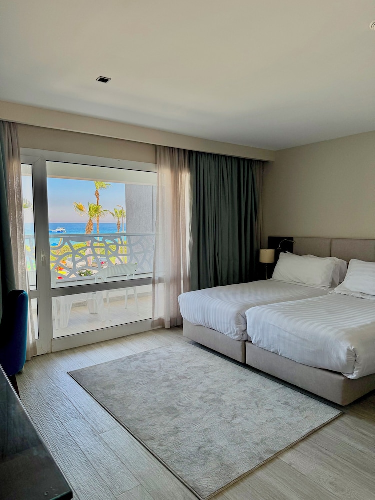 M Hotels at Sokhna 21/59