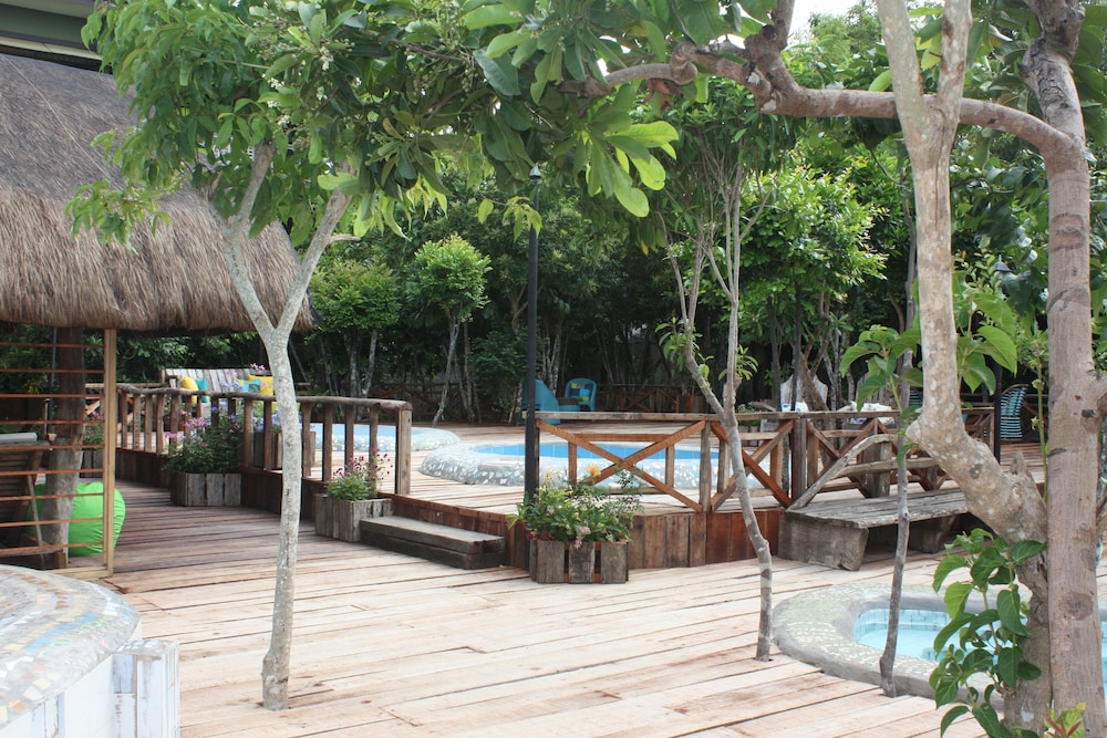 Bohol Bee Farm 62/75
