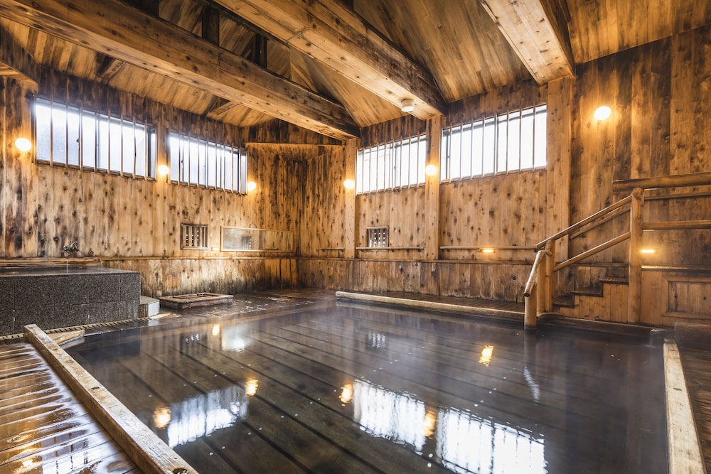 Tsuta Onsen 25/50