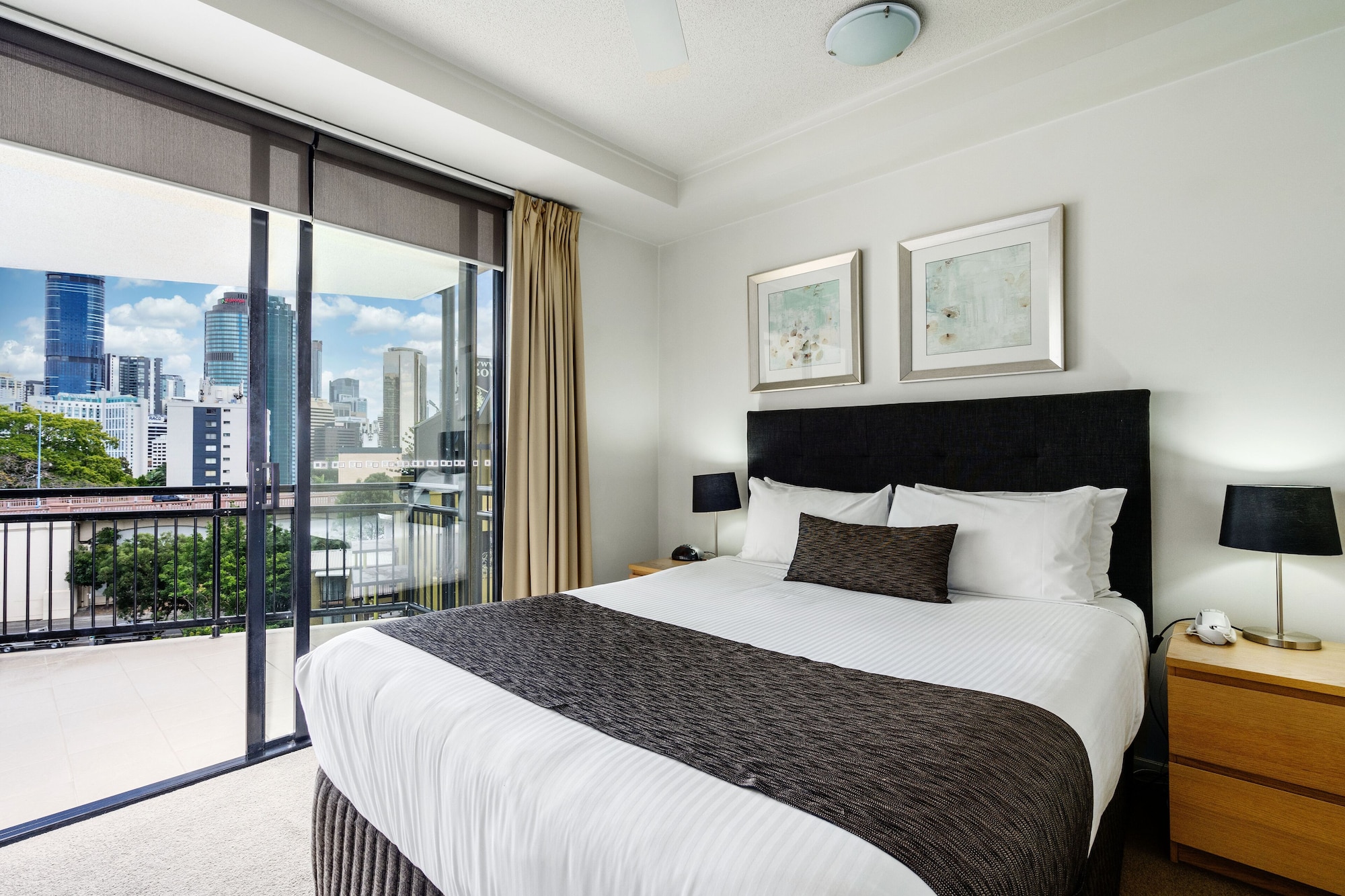 1 Bedroom Apartment