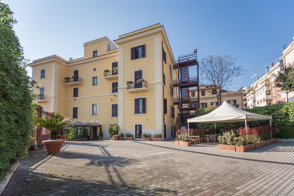 Romoli Hotel in ROME