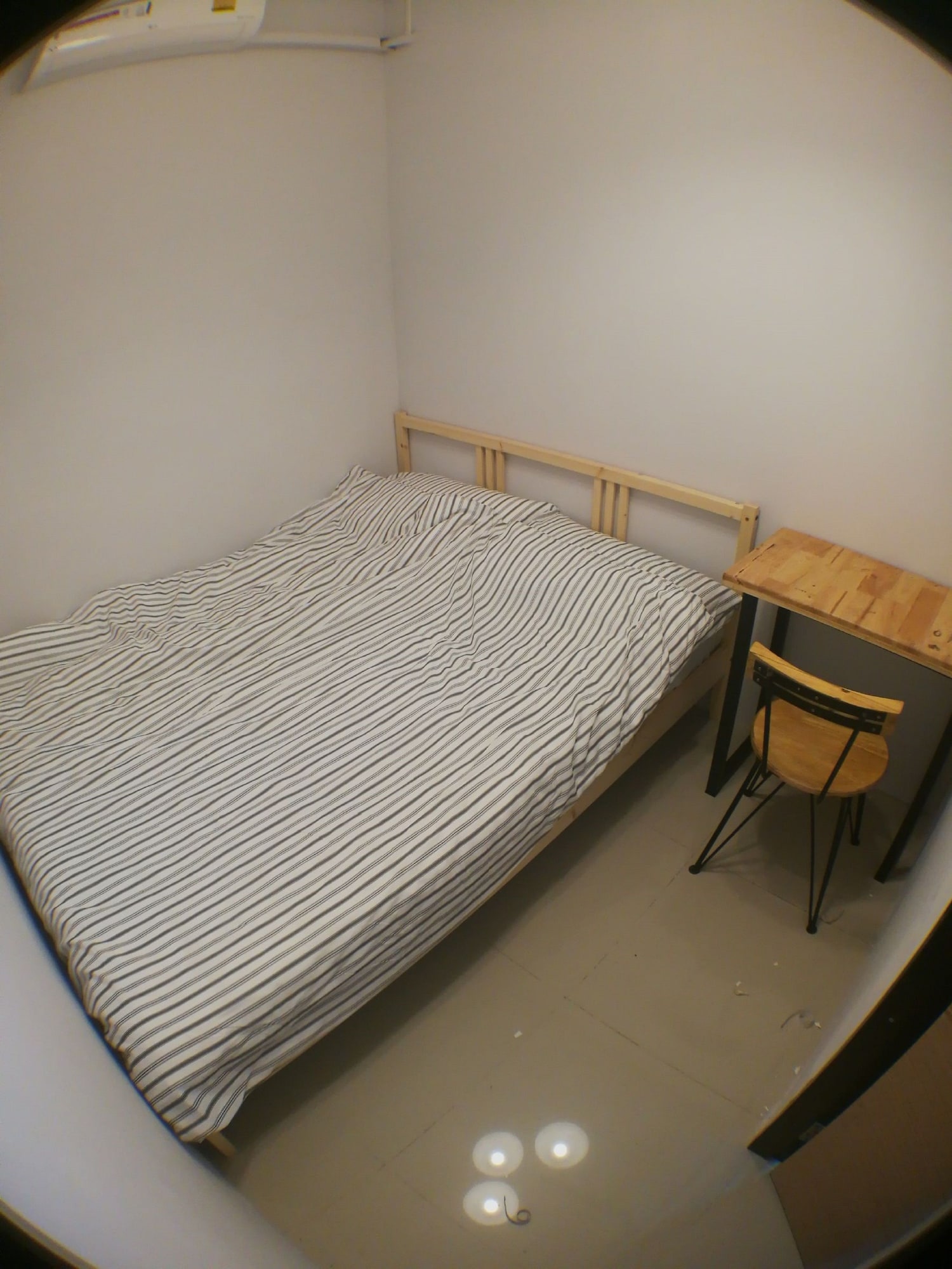 ECONOMY, DOUBLE BED