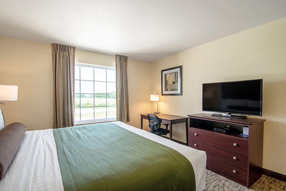 Cobblestone Hotel & Suites - Paxton 13/63