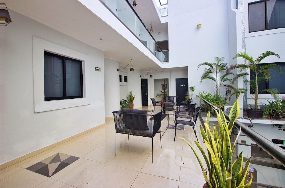 Aruma Hotel Playa Del Carmen 45/61
