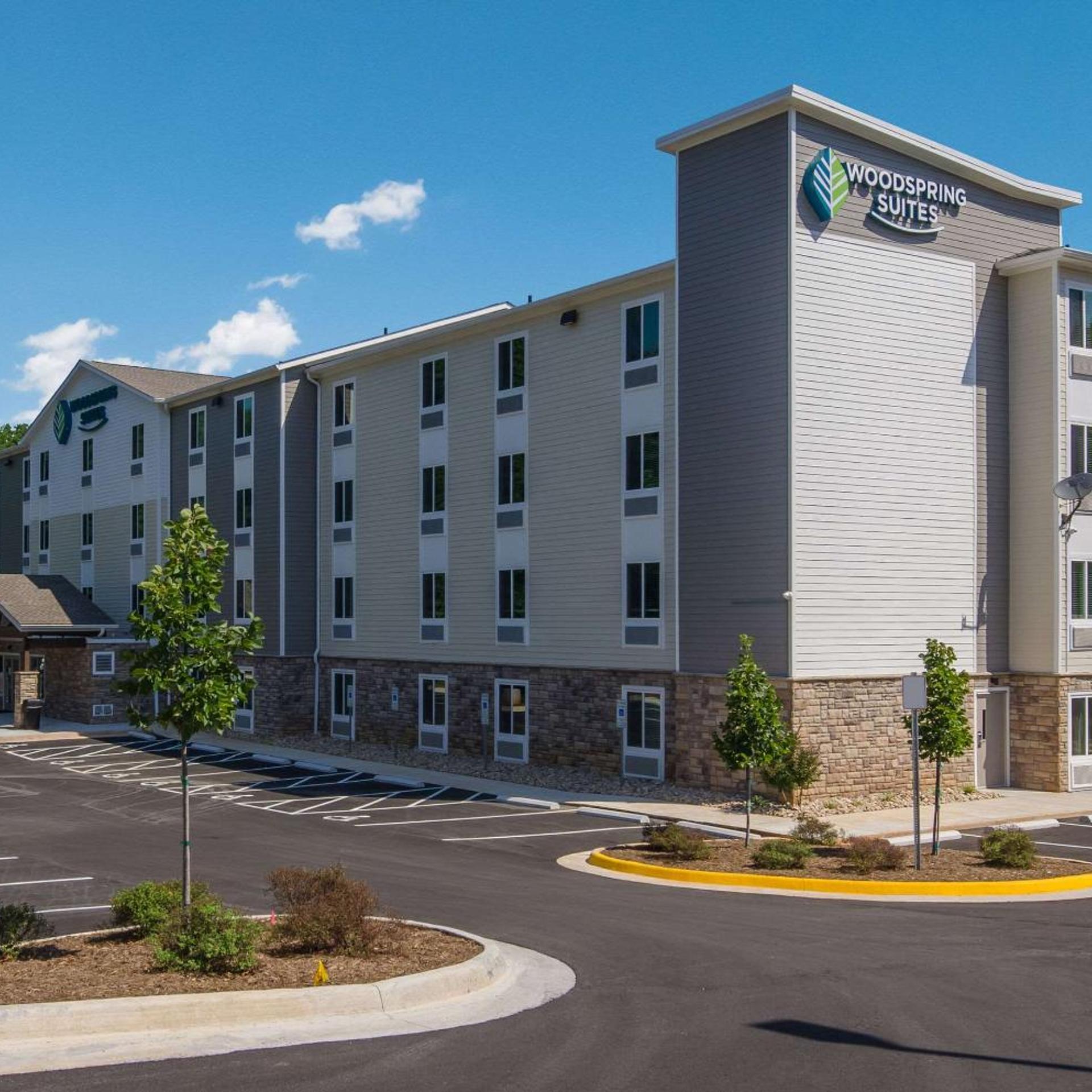 WoodSpring Suites Lynchburg VA 3/38