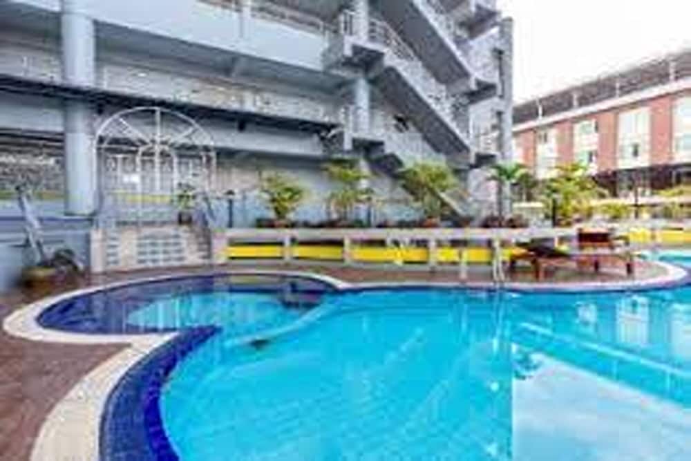 Eastiny Inn Hotel 30/32