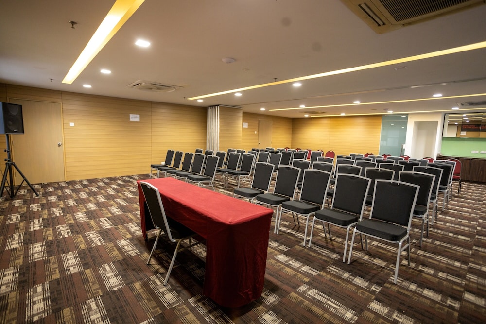 Citrus Hotel Johor Bahru 60/63