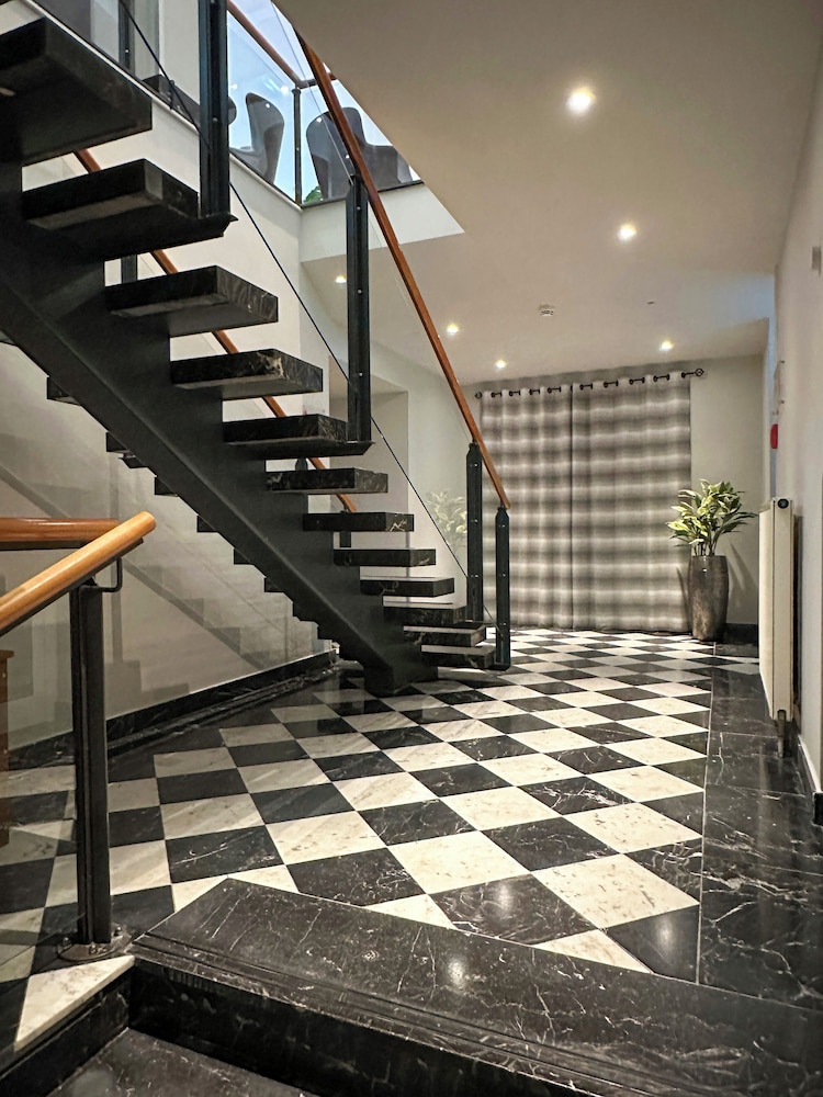 Sorat Hotel Cottbus 45/50