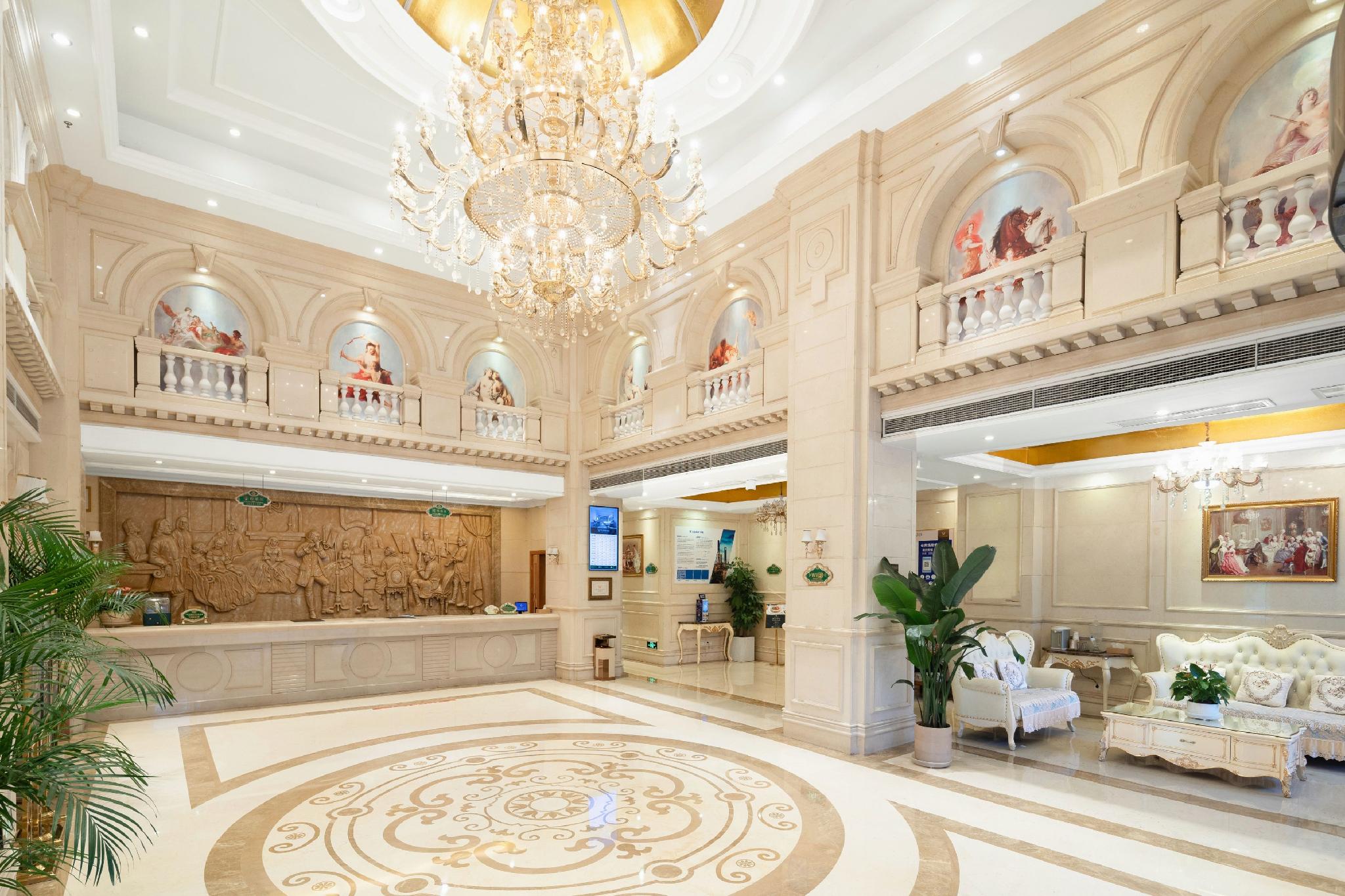 Vienna International Hotel (Wuhan Yellow Crane Tower) 8/50