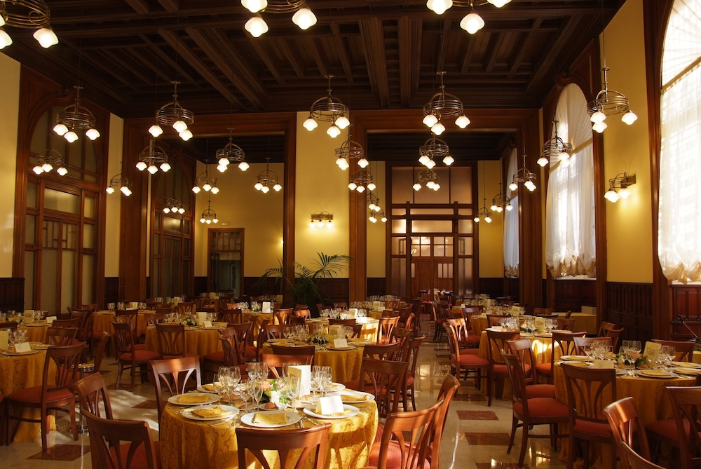 Grand Hotel Piazza Borsa 38/48