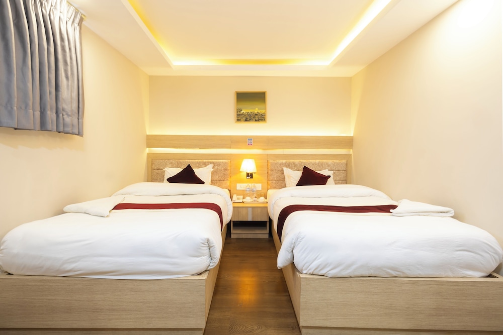 Divine Kathmandu Hotel 9/45