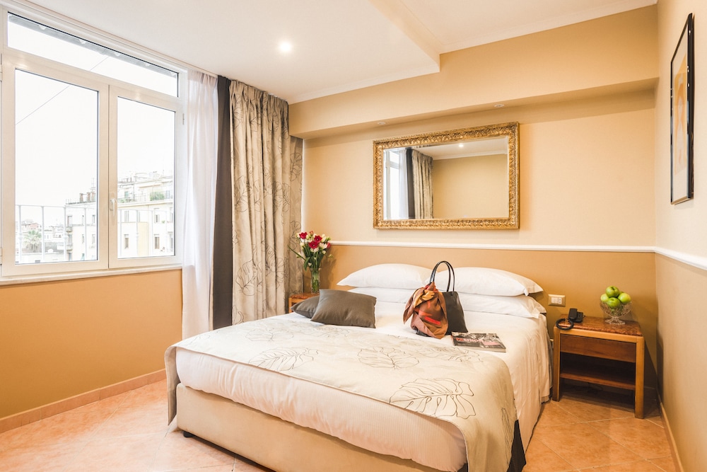Raeli Hotel Archimede 10/44