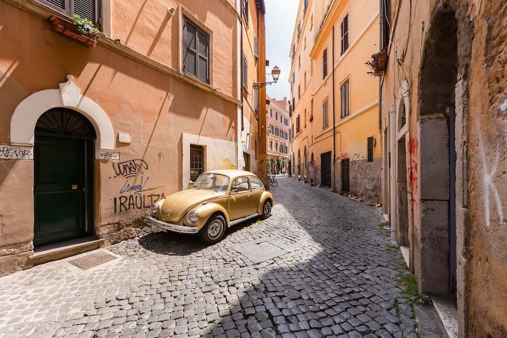 Romantic House in Trastevere 19/33