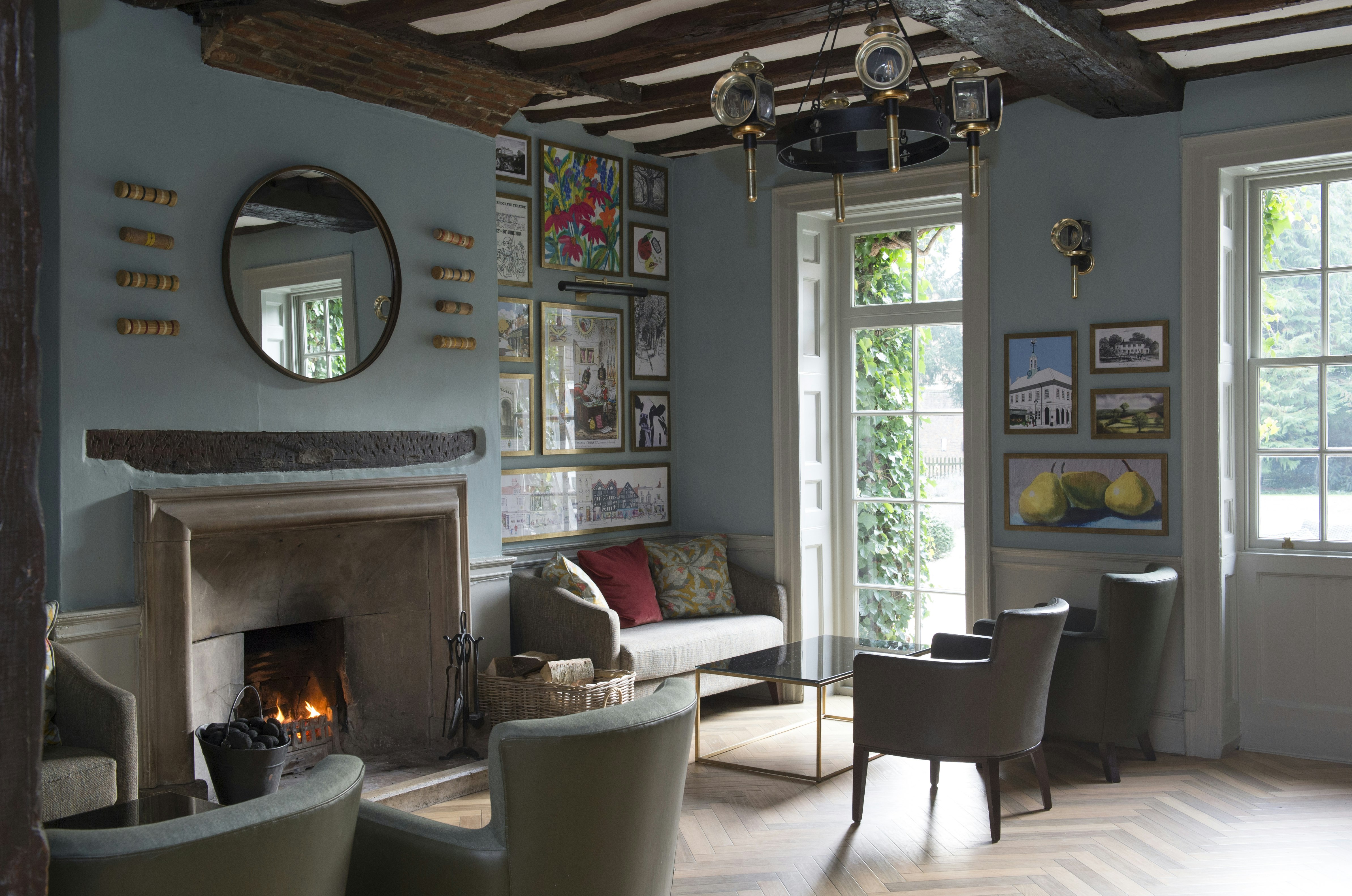 Bush Hotel Farnham 29/50