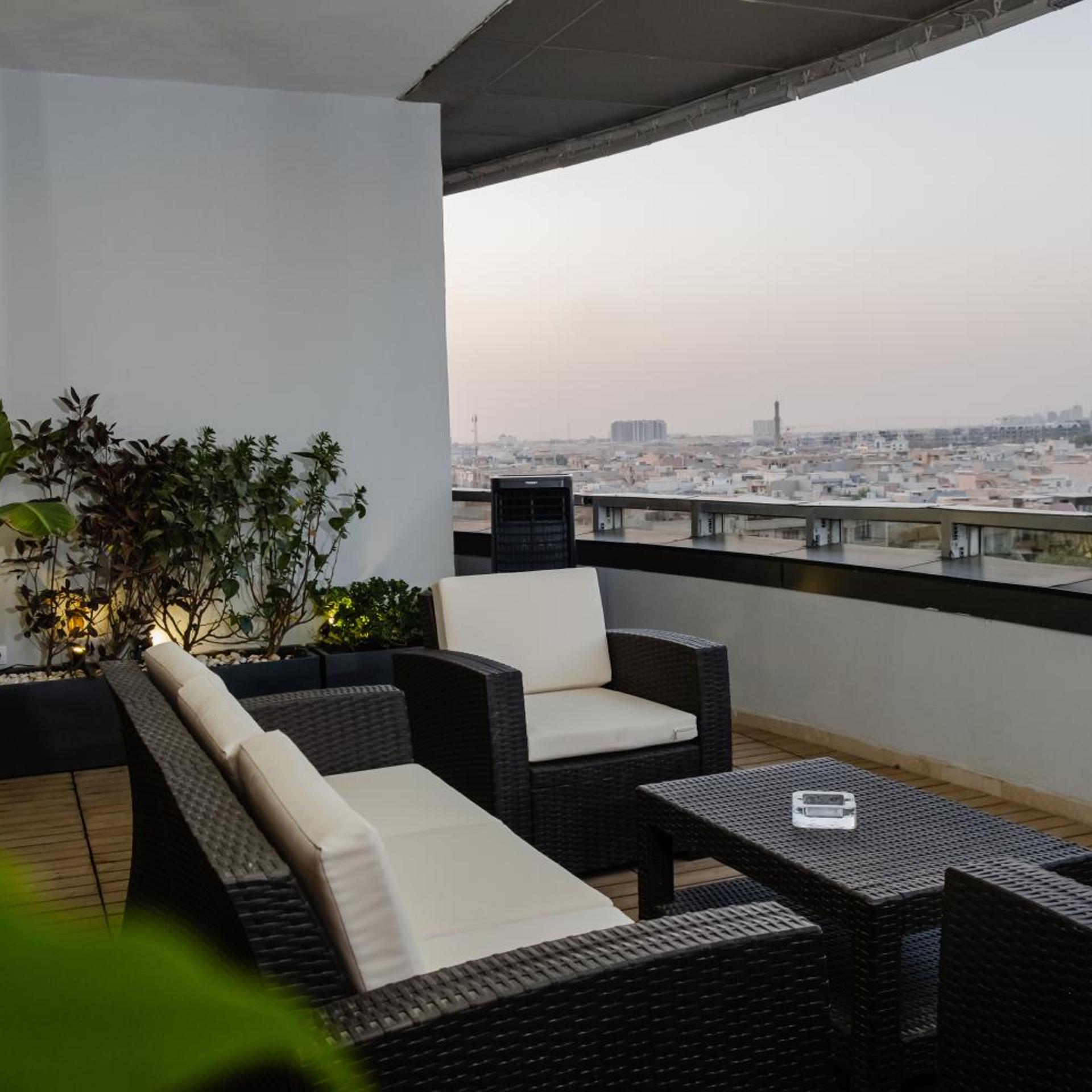 Canyon Hotel Erbil 68/72
