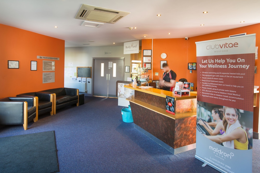 Newtown Park Hotel 3/47