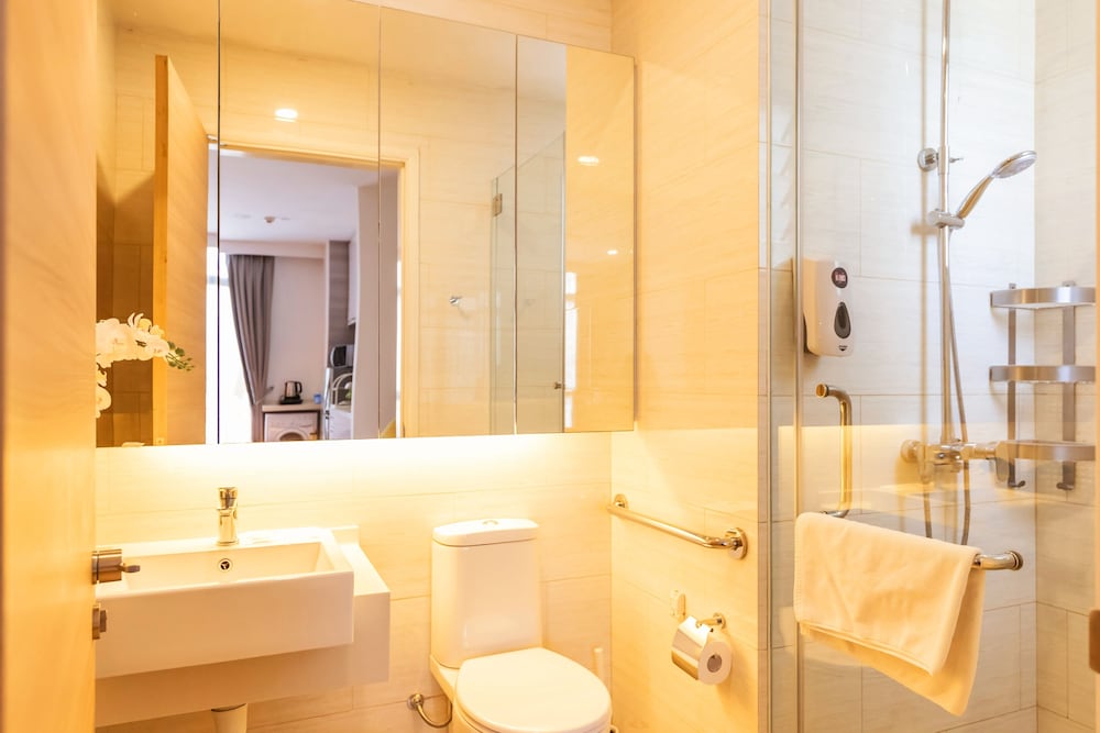 Thanksgiving Serviced Residence 62/67